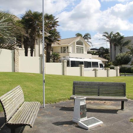 Orewa Beachfront Haven エクステリア 写真