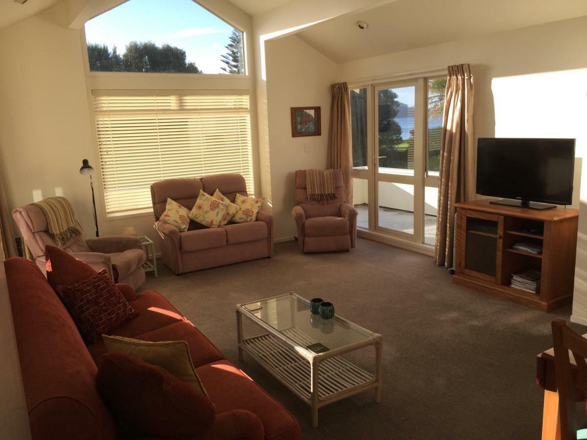 Orewa Beachfront Haven エクステリア 写真